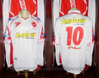 Vila Nova Away football shirt 2001