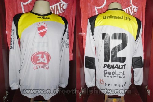 Vila Nova Goalkeeper football shirt 2009 - 2010