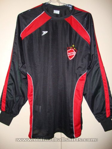 Vila Nova Goalkeeper football shirt 2000