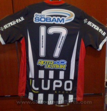 Paulista Futebol Clube Home football shirt 2012