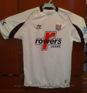 Paulista Futebol Clube Away football shirt 2005 - 2006
