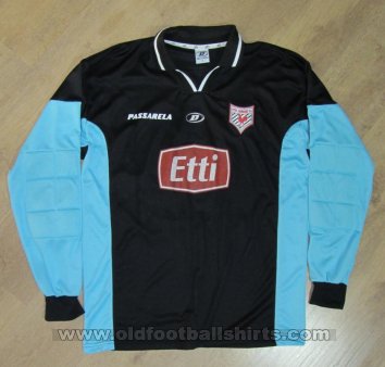 Paulista Futebol Clube Goalkeeper football shirt 2001