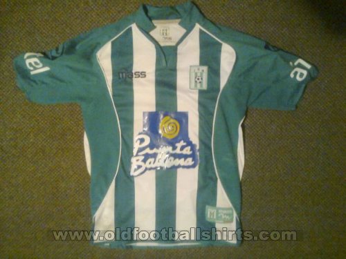 Racing Club de Montevideo Home football shirt 2011 - 2012