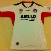 Away football shirt 2010 - 2011
