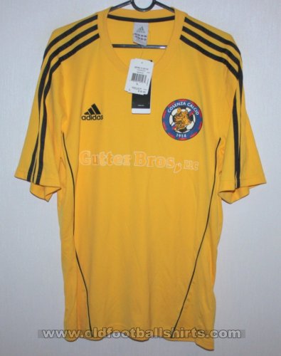 Cosenza Calcio 1914 Away football shirt (unknown year)