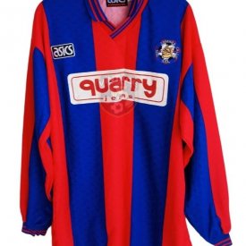Cosenza Calcio 1914 Home football shirt 1992 - 1993 sponsored by Quarry Jeans