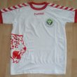 Away football shirt (unknown year)