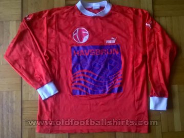 ÍF Fuglafjørður Home football shirt (unknown year)