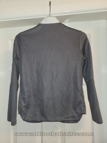 Sheffield United Training/Leisure football shirt 2020 - 2021