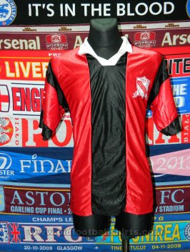 Trinidad & Tobago Home football shirt 2001 - 2002