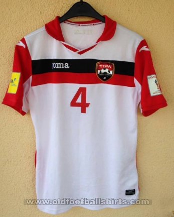 Trinidad & Tobago Away football shirt 2015 - 2016
