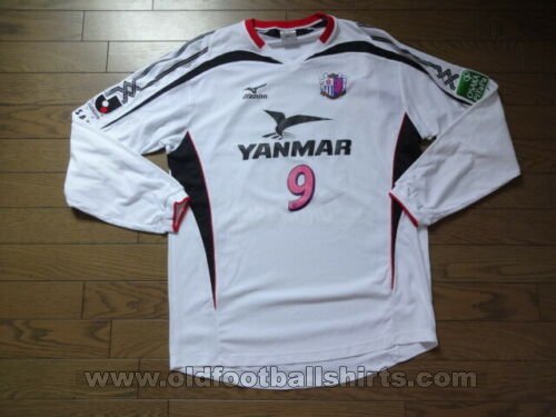 Cerezo Osaka Away football shirt 2007