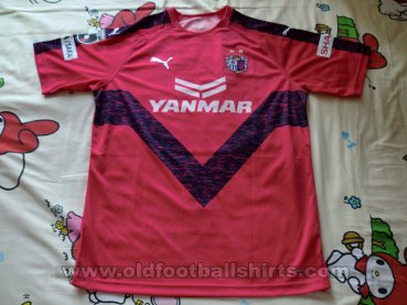 Cerezo Osaka Home football shirt 2019