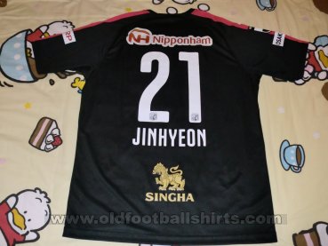 Cerezo Osaka Goalkeeper football shirt 2019