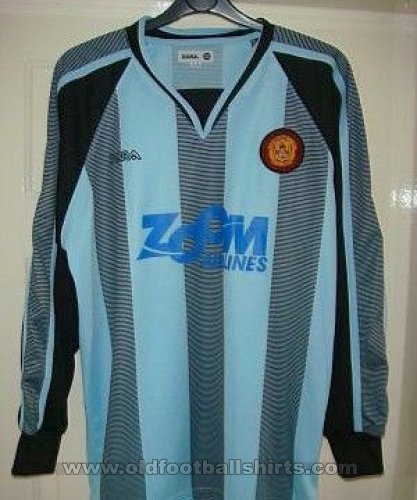 Motherwell Goalkeeper football shirt 2004 - 2006