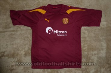 Motherwell Training/Leisure football shirt 2010 - ?