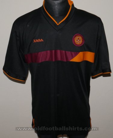 Motherwell Training/Leisure football shirt 2002 - 2003