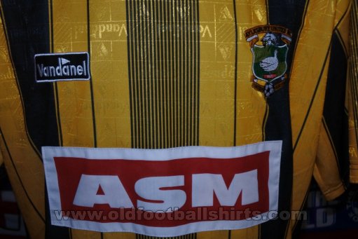 Aylesbury United Unknown shirt type (unknown year)