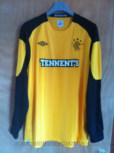 Rangers Penjaga gol baju bolasepak 2010 - 2011