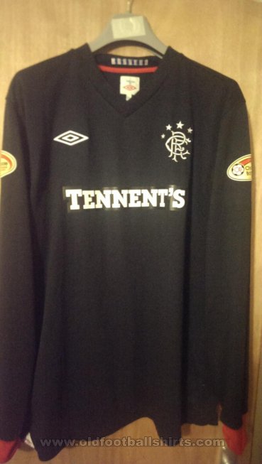 Rangers Goalkeeper football shirt 2010 - 2011