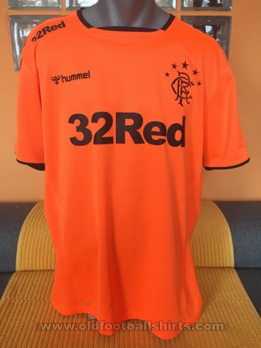Rangers Training/Leisure football shirt 2018 - 2019