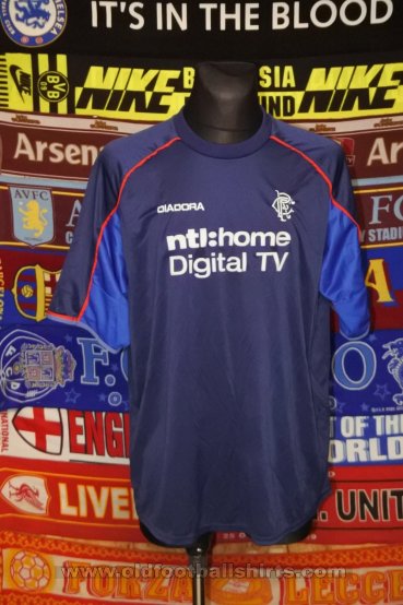 Rangers Training/Leisure football shirt 2002 - 2003