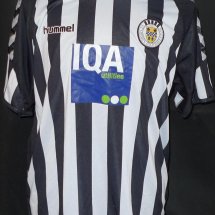 St Mirren Home football shirt 2010 - 2011 sponsored by IQA Utilities