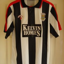 St Mirren Home football shirt 1991 - 1992 sponsored by Kelvin Homes
