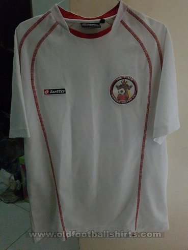 Gombak United FC  Home football shirt 2006