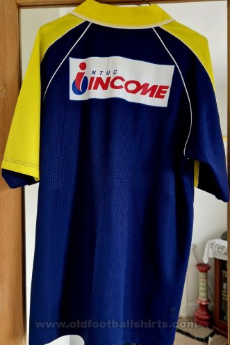 Hougang United Home football shirt 2002 - 2004