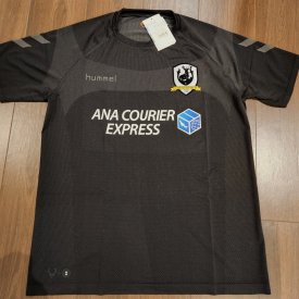 Tampines Rovers FC  Goalkeeper football shirt 2018 sponsored by Ana Courier Express