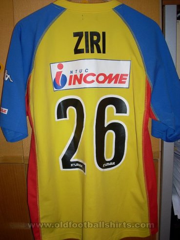 Woodlands Wellington FC  Home football shirt 2005