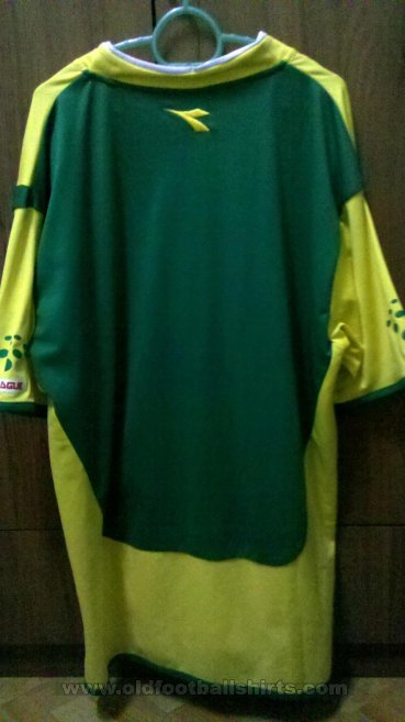 Woodlands Wellington FC  Home football shirt 2008