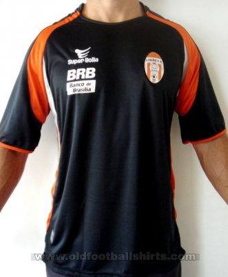 Legião Away football shirt 2009
