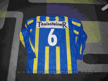 Waasland Beveren Home football shirt 2003 - 2004