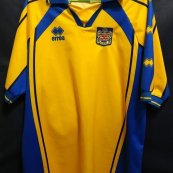 Home football shirt (unknown year)