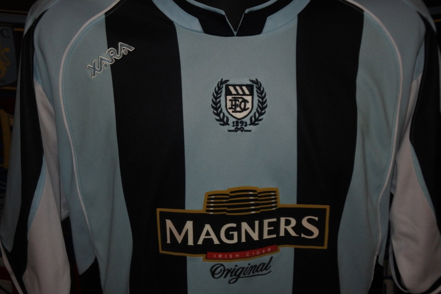Maillot Domicile Le Mans Union Club 72 2003-04