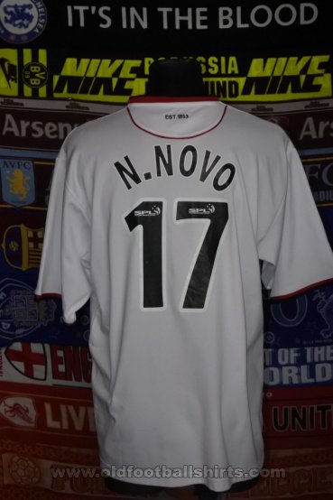 Dundee Away football shirt 2002 - 2005
