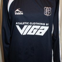 Dundee Home football shirt 2009 - 2010 sponsored by Viga