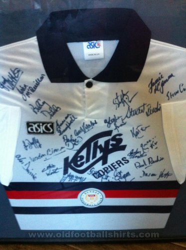 Dundee Away football shirt 1992 - 1993