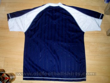 Dundee Home football shirt 2000 - 2001