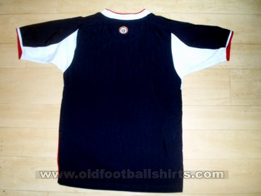 Dundee Home football shirt 2004 - 2005