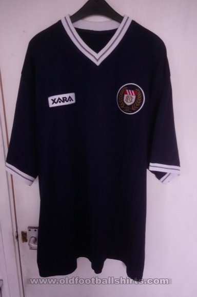 Dundee Training/Leisure football shirt 1999 - 2000