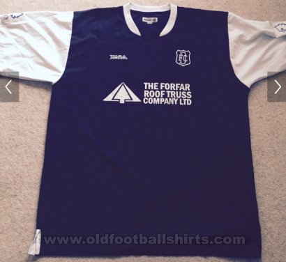 Dundee Home football shirt 2005 - 2006
