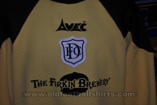 Dundee Goalkeeper football shirt 1996 - 1998