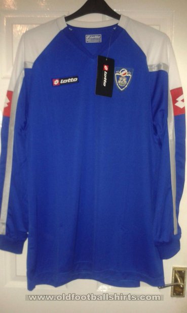 Serbia and Montenegro Training/Leisure football shirt 2006 - 2007