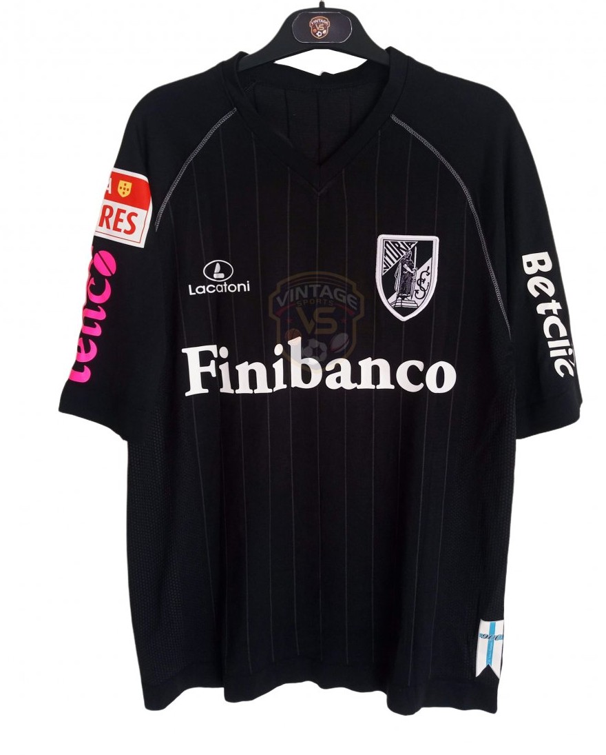 riqueza Escudero venganza Vitoria Guimaraes Visitante Camiseta de Fútbol 2009 - 2010. Sponsored by  Finibanco