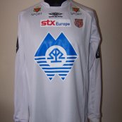 Away football shirt (unknown year)
