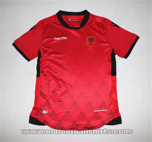 Albania Home football shirt 2017 - 2018