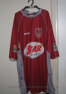 Sociedade Esportiva Santa Maria Home football shirt 2009